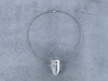 Load image into Gallery viewer, Quartz Point Silver Choker
