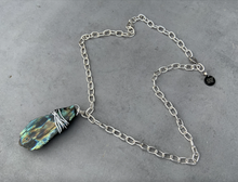 Load image into Gallery viewer, Large Labradorite Necklace
