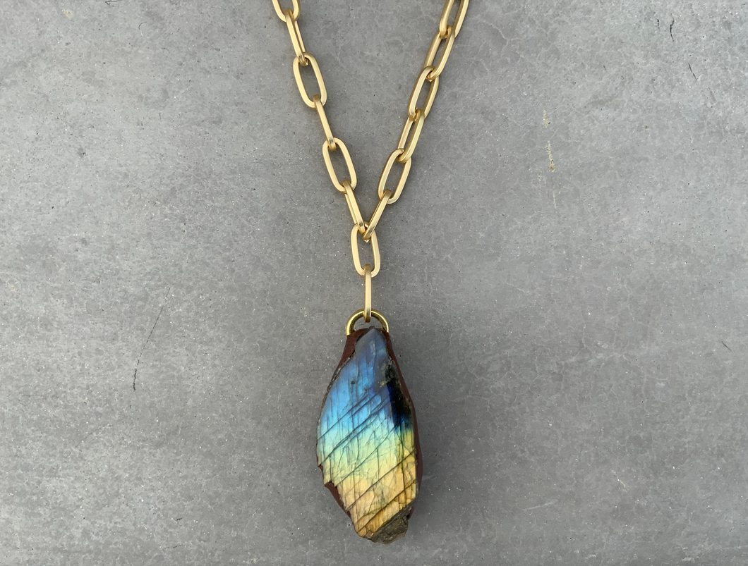 Medium Labradorite Necklace