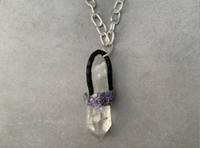 Load image into Gallery viewer, Medium Quartz Point Necklace
