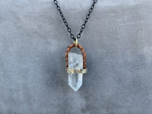 Load image into Gallery viewer, Medium Quartz Point Necklace
